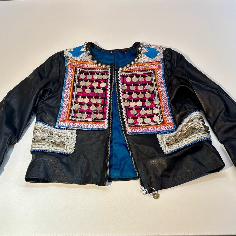 teté by Odette Embellished Leather Jacket Vintage Hmong Tribal OOAK Boho - Picture 15 of 16